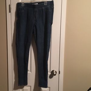 Super skinny   THE  LE LEGGING.  By old navy